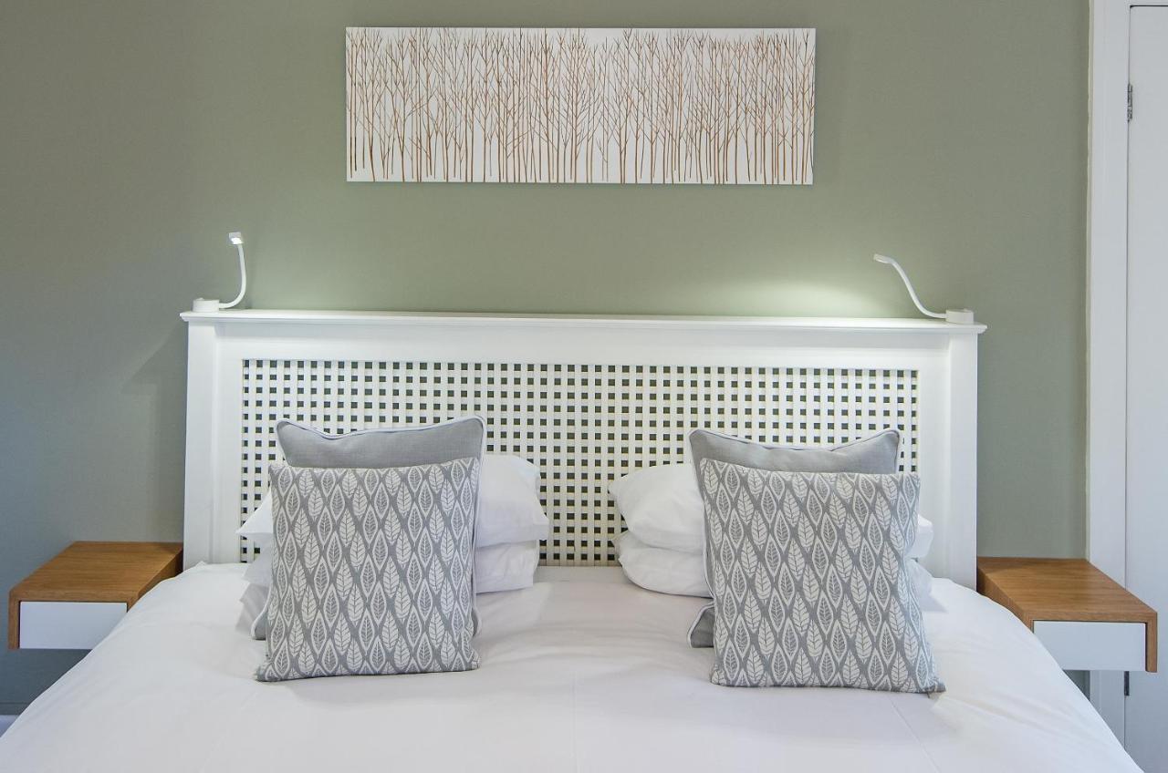 Ballinderry, The Gasthuis 5*
